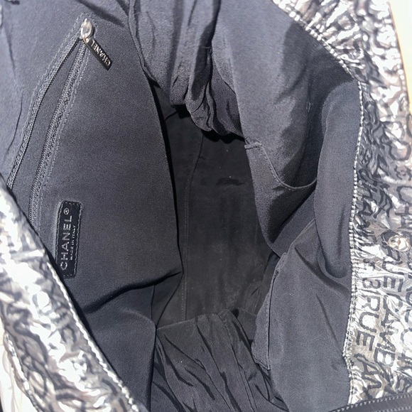 Chanel 31 Rue Cambon Shoulder Bag - Picture 15 of 16